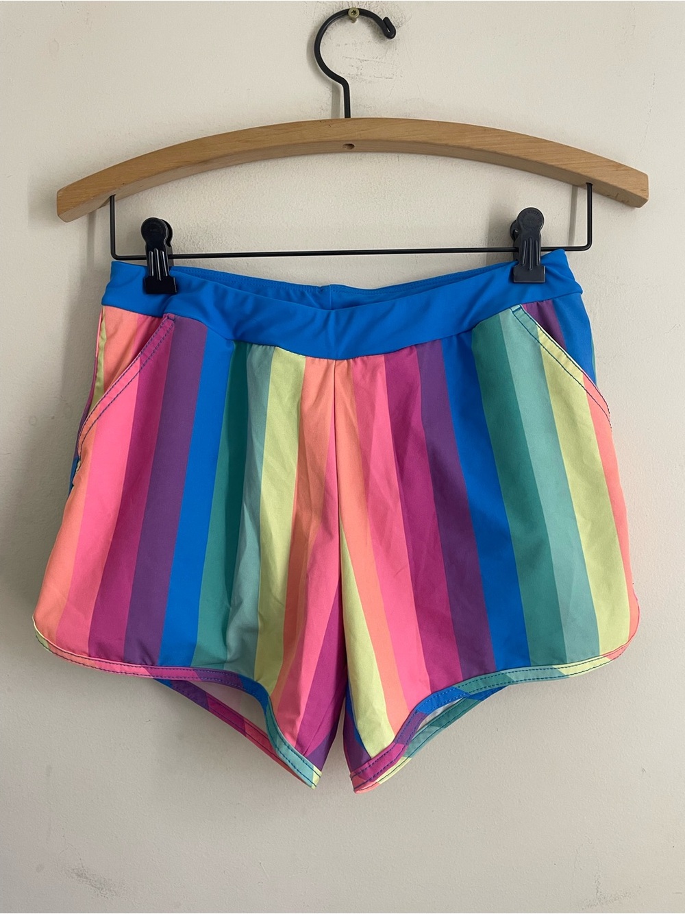 Lands’ End Girls Rainbow Stripe Swim Board Shorts Pockets size 16